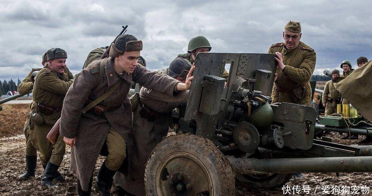 苏军|网传柏林战役两个德军杀伤六百多苏军,最后德军一死一疯是真的吗