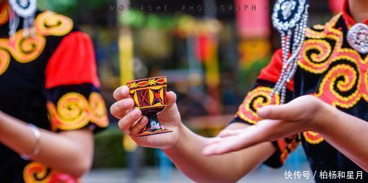 探秘|中国各地彝族传统美食探秘