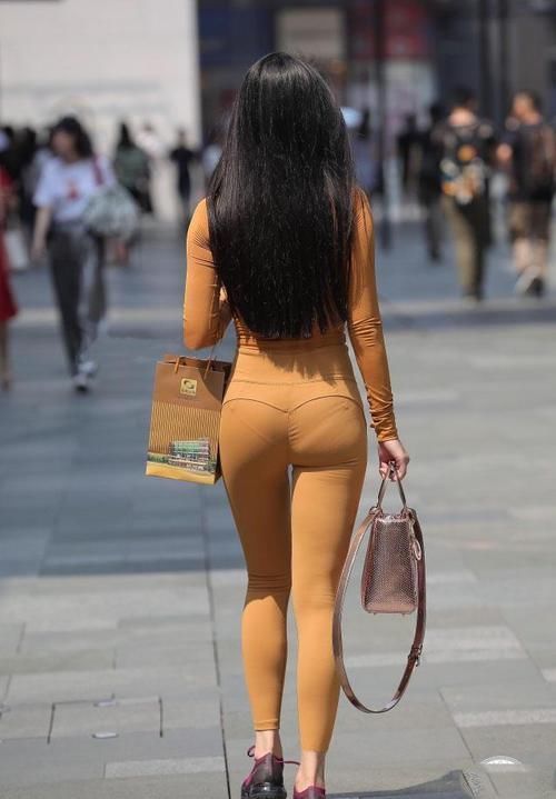 女性|修身范的运动装,简约穿搭非常方便,轻松穿出好身姿