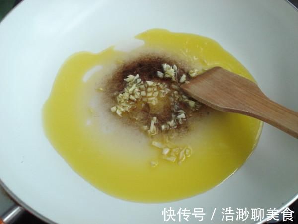 黑芝麻|白头发增多,医生推荐多喝它,隔三差五喝2次,白头发慢慢变黑发