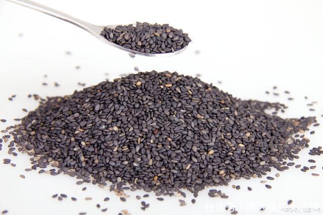 降压药|高血压就怕缺钾,吃什么能补钾医生给您列出清单,别不舍得吃