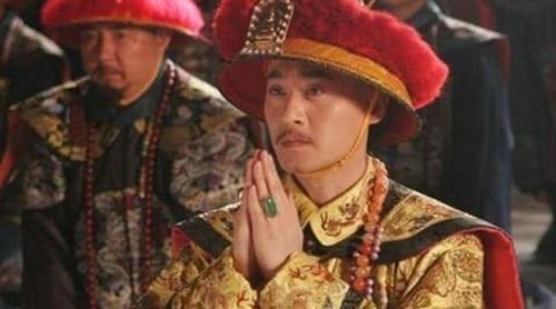 太子|嘉庆成为继承人后，乾隆为何让他去祭拜一个9岁的孩子？此人是谁？