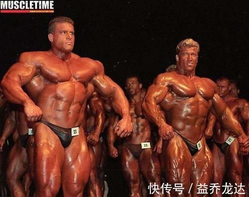 健美界|世界上超大的健美运动员，体重400磅，每天要吃1.2万卡路里