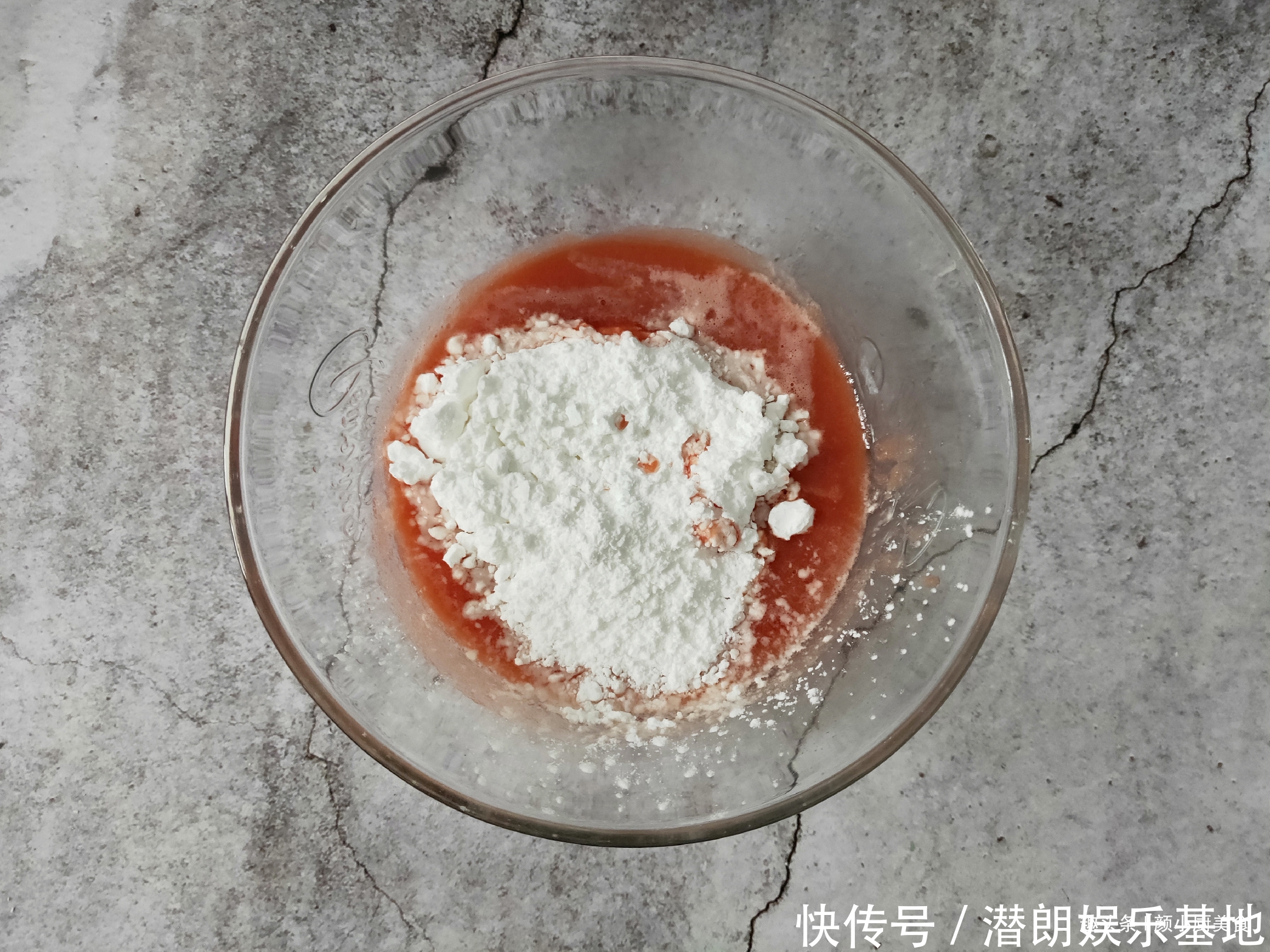 孩子|西红柿不要炒着吃了,教你1个新吃法,酸甜可口,孩子超爱吃