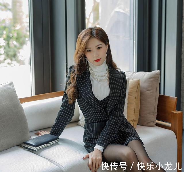 马甲裙|西装外套搭配马甲裙,身处职场的你一定不要错过这时尚干练的搭配