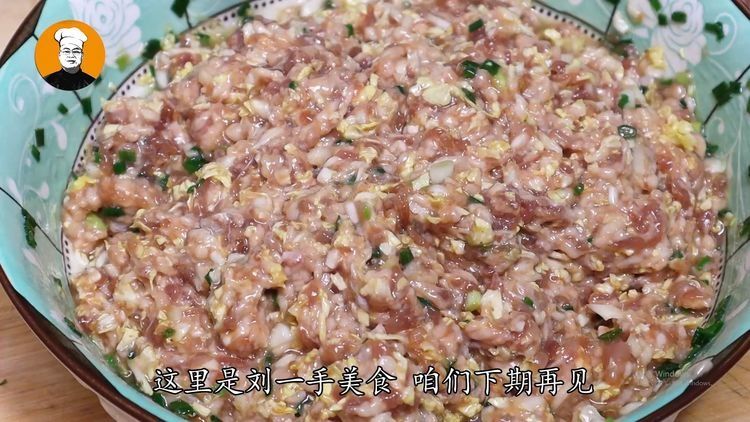 调白菜饺子馅时，不要直接用盐杀白菜，教你正确方法，真香