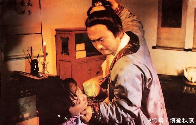 傻子|有妈的孩子是个宝,《红楼梦》里哪一位是被宠坏的傻子?