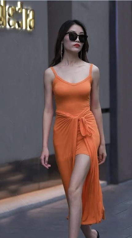 感觉|连衣裙穿搭这样好迷人，挑战视觉神经，是心动的感觉