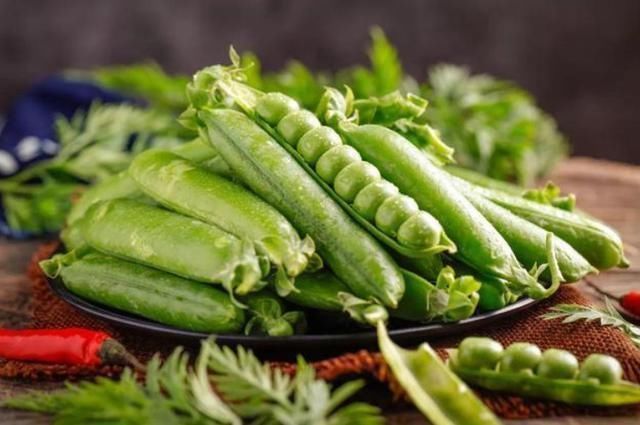 坚果类|脑供血不足的人，3类食物可适量多吃，或能帮助养护血管