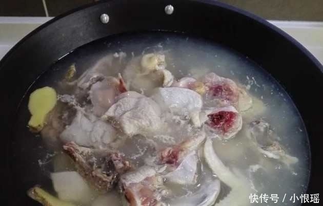 色香味|色香味俱全的这道三杯鸡,能让你胃口大开,多吃一碗饭!