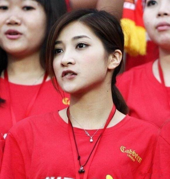 吴曦|大佬被捕+足球队解散!国足动荡不安,球迷:这4个球员该查查了