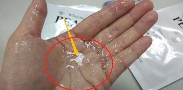 护肤品|敷完面膜要不要洗脸?大部分人都弄错了,难怪敷了没什么效果