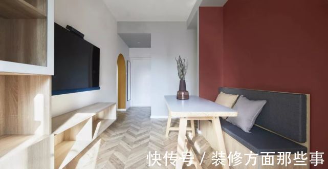 收纳|53㎡简约风小户型,丰富的色彩+拱形门洞设计,让家更活泼有格调!