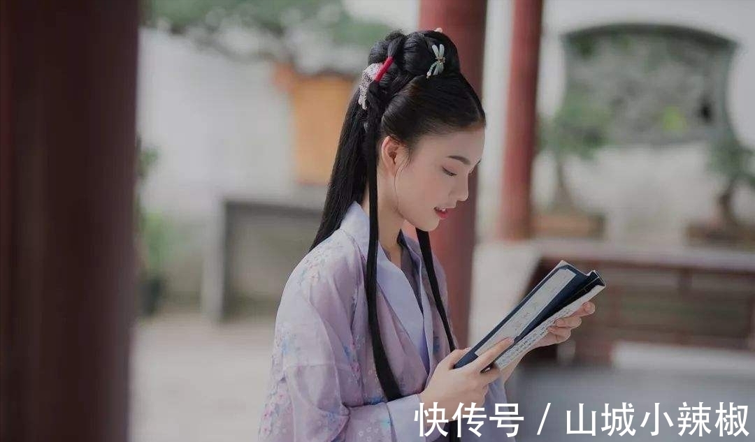 陌上花开$李清照少不知愁,酒后寻欢写下第一首词,如今已成少女学坏的借口