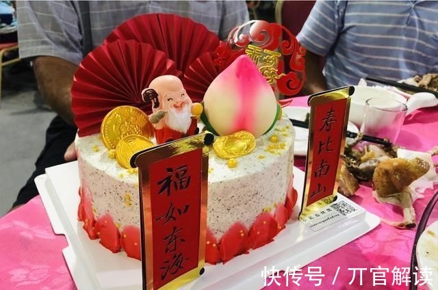 岳父生日摆寿宴，在农村这10菜1汤不到400块，大家来看看值不值吧