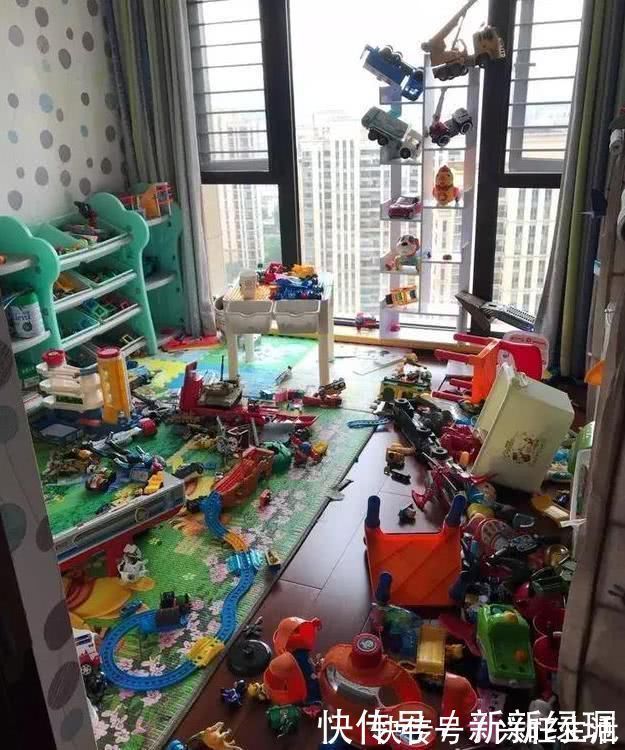 孩子|妈妈亮出一儿一女的玩具房引网友惊呼同一个世界，同一双儿女