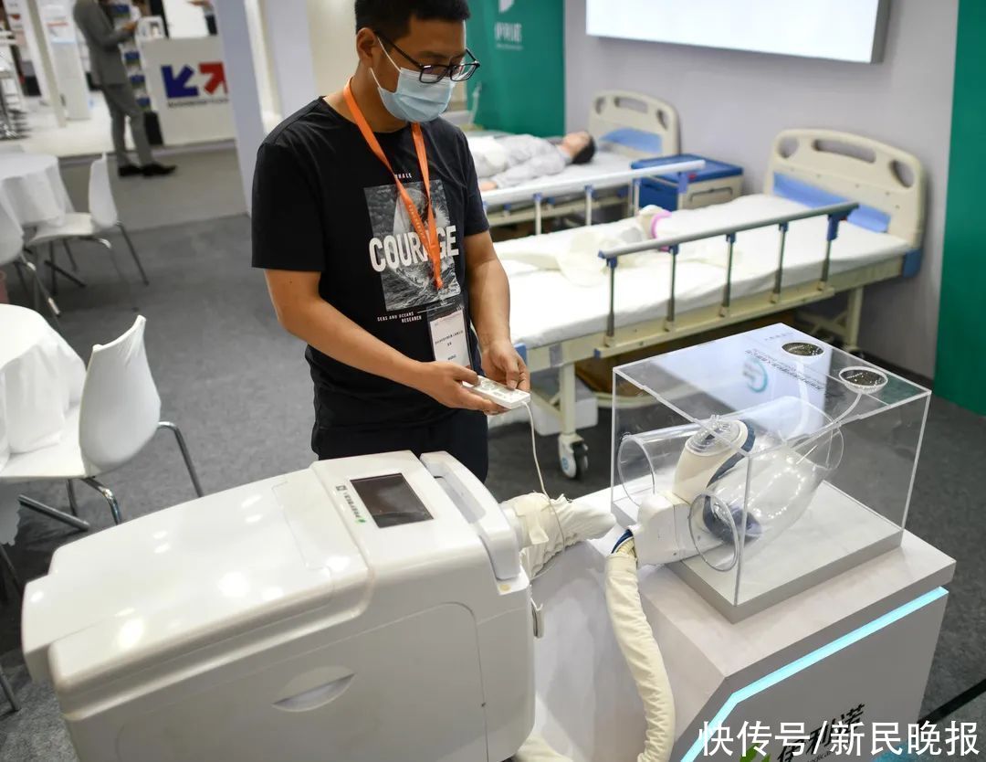 年轻人|养老展上的这些“黑科技”，让我一个年轻人开始憧憬老年生活了