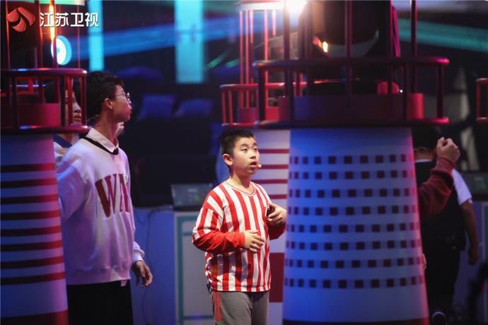 少年们|《超脑少年团》抵达“逆行力之星” 选手互放“狠话”火药味足