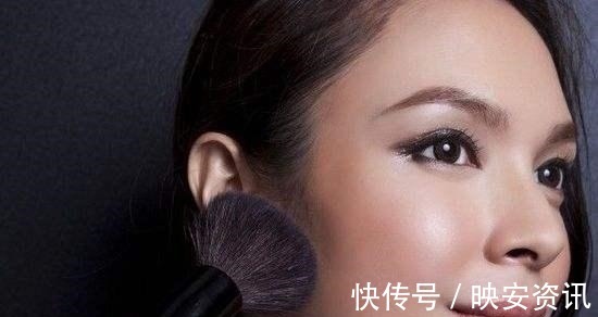 晕染 口红只拿来涂嘴巴太浪费,它的这3个妙用你一定不知道!