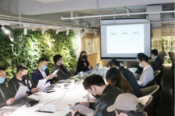 东大|被央视记者称为“运动之光”的黑科技，来自东大人！