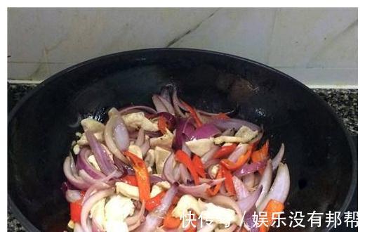 减肥餐|此菜不含脂肪,和鸡胸肉一起吃,减肥瘦身快,身材好显身材!