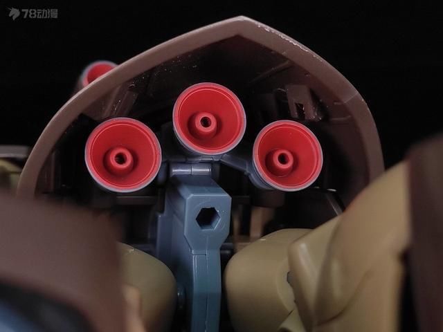 土黄色|78民间测评：ROBOT魂 热带型大魔 金巴莱德基地式样