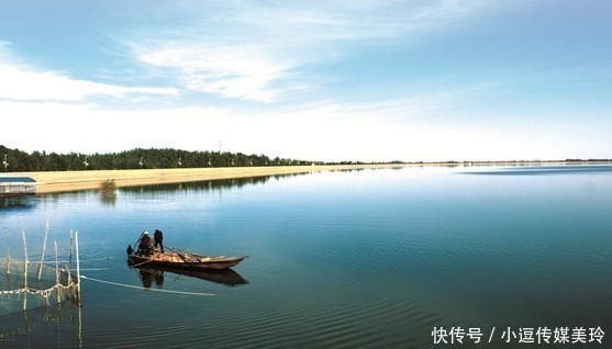 沙漠|沙漠建成亚洲最大水库，被誉“瀚海明珠”，只是仍不免有些遗憾