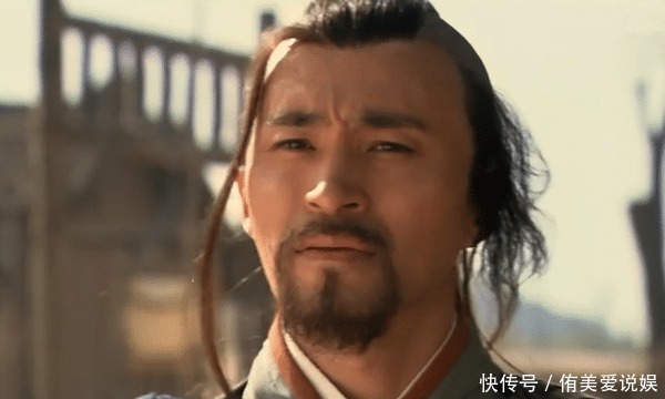 黄文炳|吴用原本是晁盖心腹,为何会改弦更张投靠宋江?