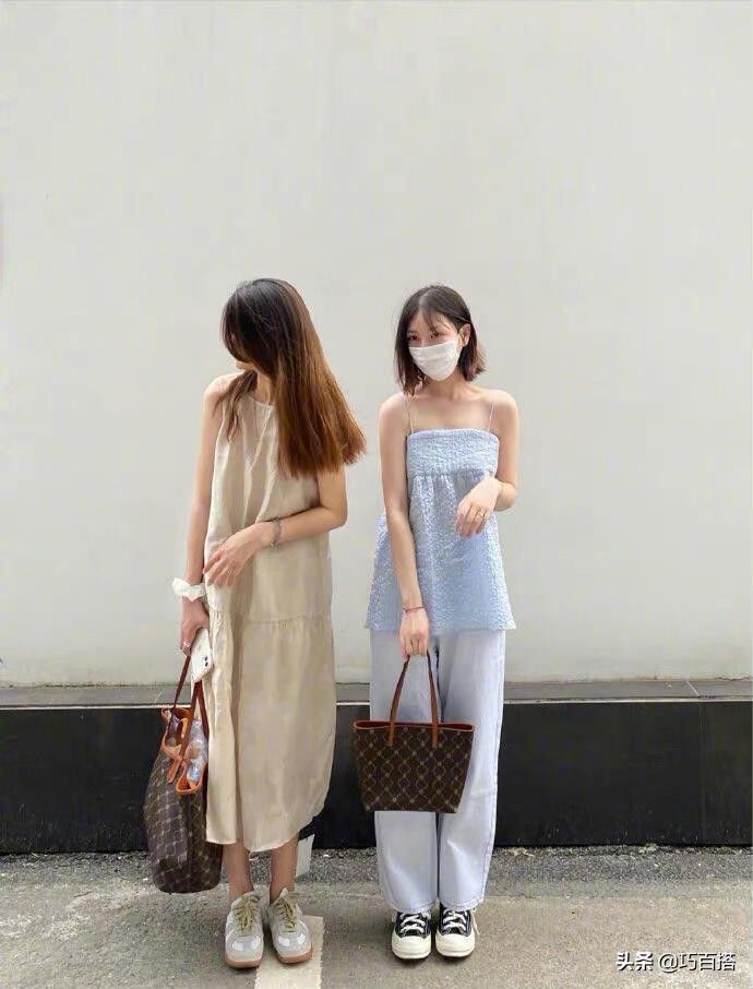 半身裙|毕业旅游应该怎样穿？备上这16套单品，轻松应对各种场合