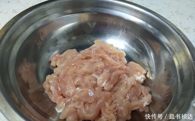 不管炒什么肉丝,用淀粉腌制就错了,教你正确腌制方法,鲜嫩多汁