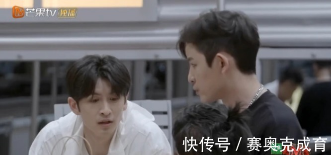 欧阳靖|披荆斩棘赛制惹争议，陈辉、欧阳靖自行淘汰，排名垫底的他不吭声