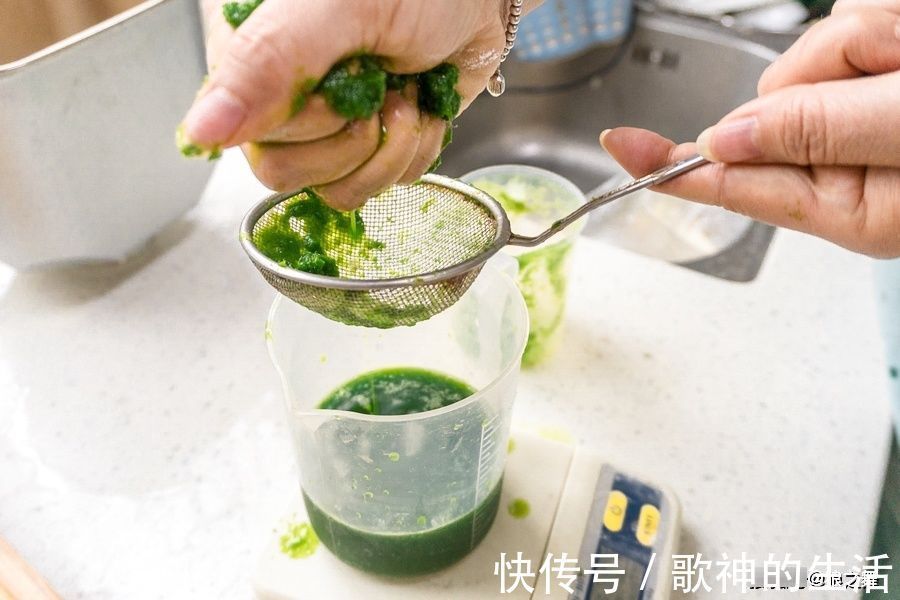 小技巧|白菜猪肉馅饺子，10人9错，3个小技巧，饺子鲜嫩多汁孩子特爱吃