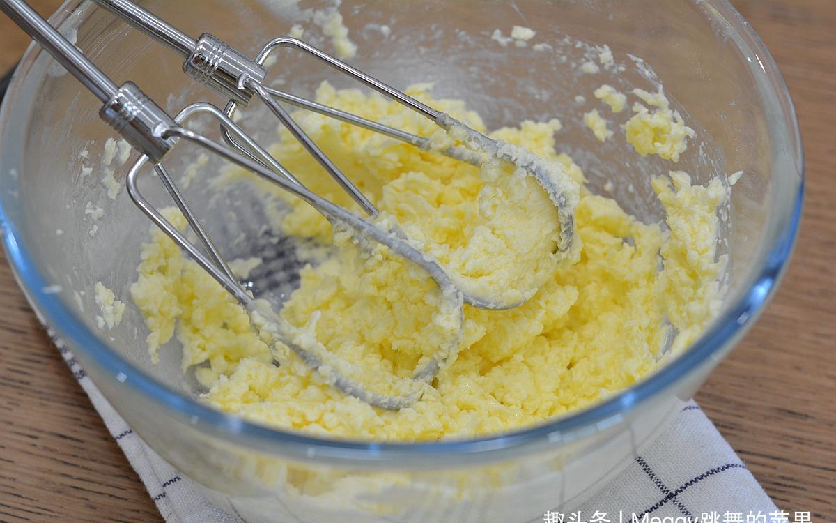 喝不完的酸奶新吃法,用来做的曲奇真酥香,自家吃送人都很棒