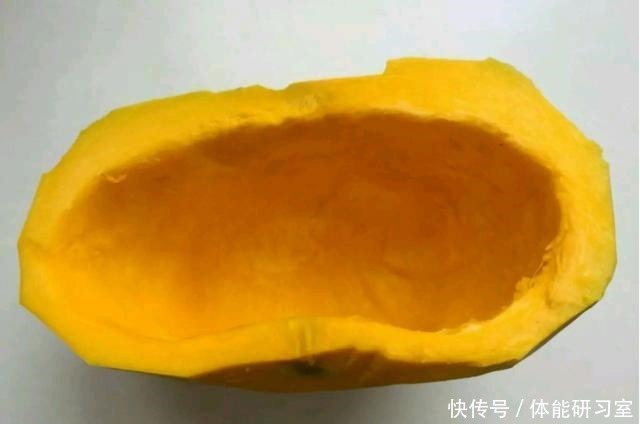 入秋后,别总大鱼大肉,这种食材3元1个,整一锅