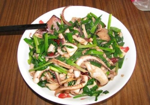 韭菜与此物一同炒,排毒祛湿,肾气满满,无论男女,常吃青春靓丽