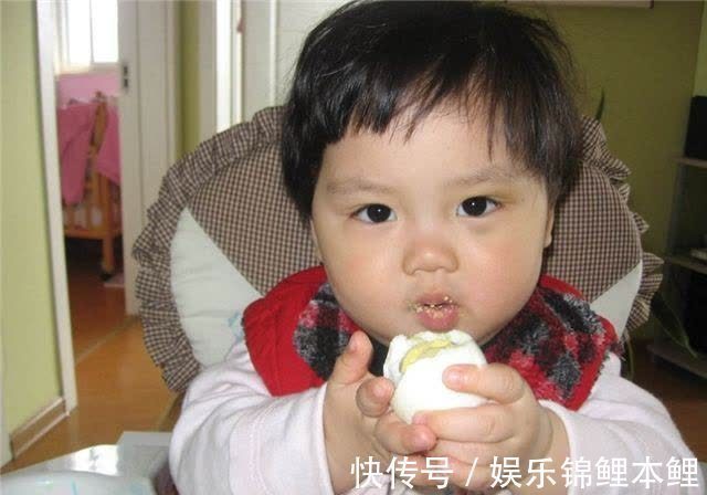 纯牛奶|奶奶一碗粥让8个月宝宝住院,营养师:孩子辅食坚持“七不吃”