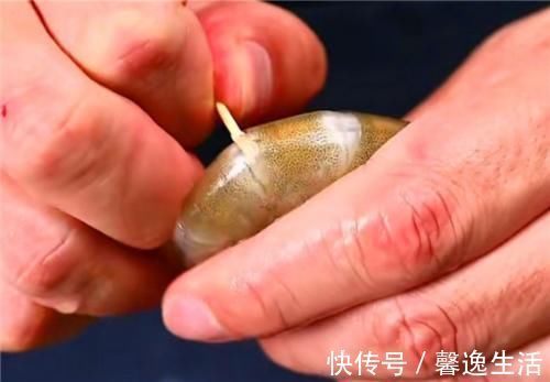 小米辣|“白灼虾”千万别直接下锅,大厨教你一招,虾肉不腥,Q弹爽口