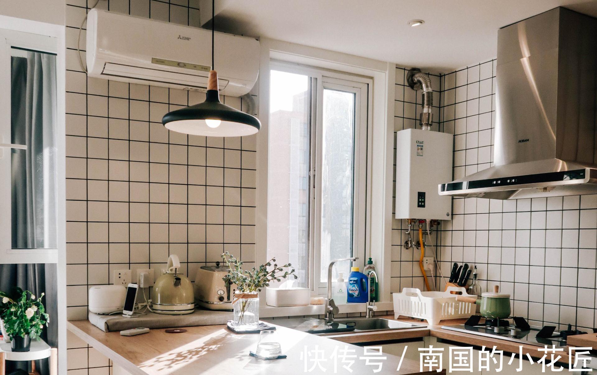 装修|厨房装修坚持最接地气的决定,丢掉鸡肋用品,现在用起来超顺手
