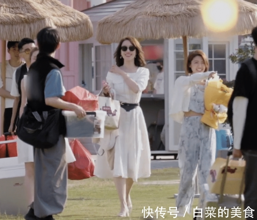 女五号|《心动的信号4》女五号罗悦嘉穿搭整理:太有钱!衣服5000多一件