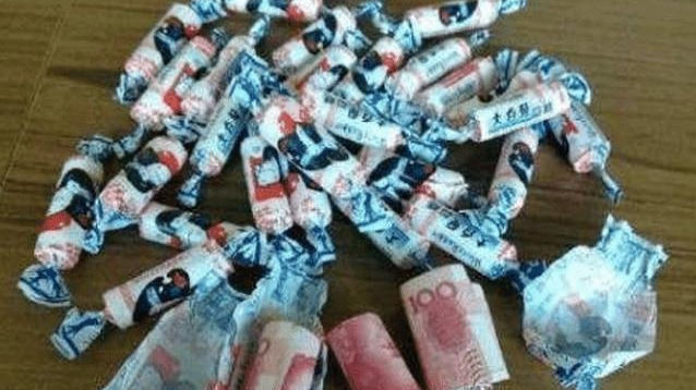 便宜|6岁小学生捡到一盒糖,回去给了家长,家长打开后一看报警