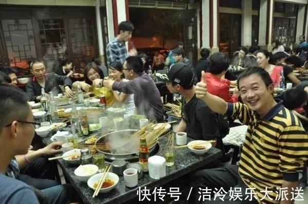 烤串|年纪越大的人越要忌口中老年人经常吃3类食物,血脂还会升高