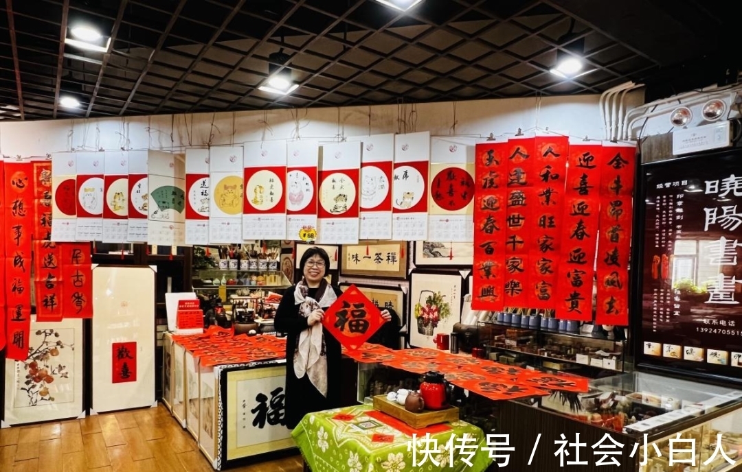 为你“花”心思!900多盆兰花,送上最美好的祝愿……