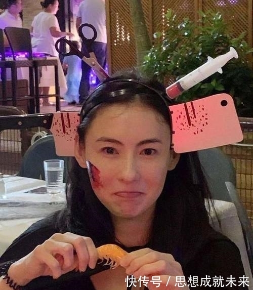 |幽默笑话:哥们来电:“兄弟,俺明天结婚,一定来啊。”