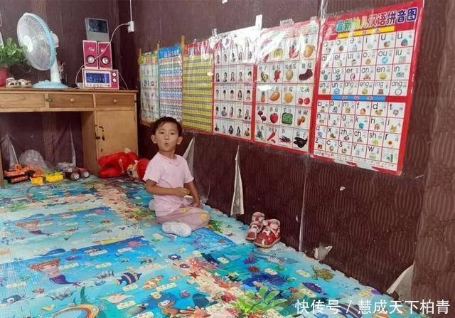 养父|被捡到时冻得不会哭,养父为脑瘫女婴放弃工作,现已学会叫爸爸