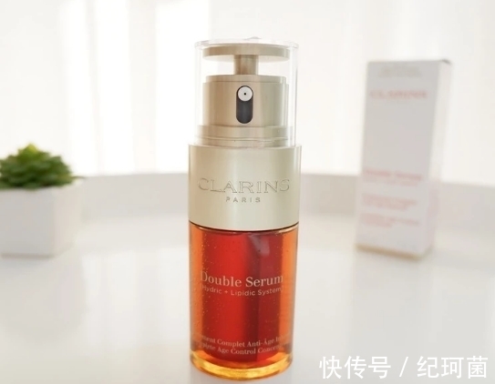 女性 适合50岁女性用的护肤品,不装嫩,基础护肤就很养眼