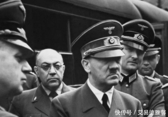 军装|二战时,希特勒为啥总是一身军装?希特勒自己这样解释道
