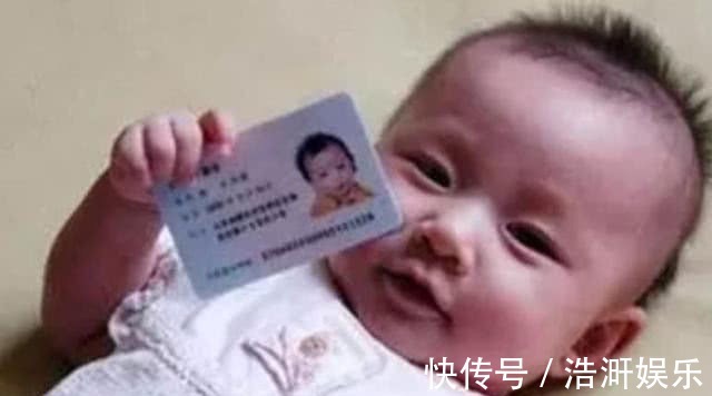 悦悦|爸爸姓“操”,给孩子起名想到头疼,外婆随口说出一名字,绝了!