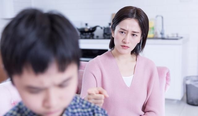 家长|这3种家庭的孩子,在学校不会受欢迎,长大后也很难有大作为