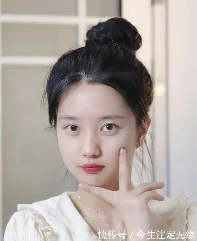 护肤品 女人上了年龄,护肤时做到3要3不要,你能做到几个