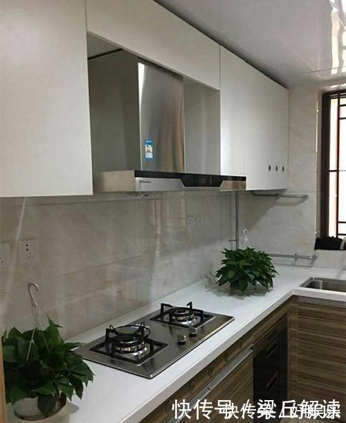 邻居|头一次见卫生间能这样装,真是太漂亮了,邻居们天天来取经!